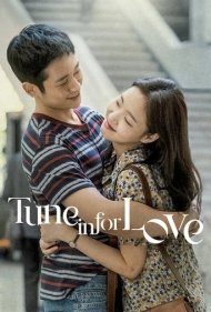 دانلود فیلم Tune in for Love سال 2019 - روی موج عشق تنظیم کن