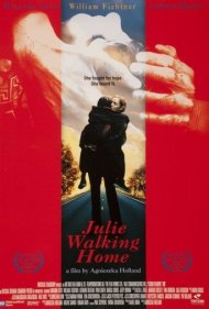 دانلود فیلم Julie Walking Home سال 2002 - جولی در راه خانه