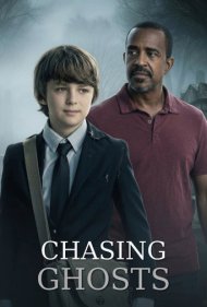 دانلود فیلم Chasing Ghosts سال 2014 - تعقیب ارواح