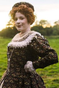 دانلود فیلم Lucy Worsley's Fireworks for a Tudor Queen سال 2018 - آتشبازی لوسی ورسلی برای یک ملکه تودور