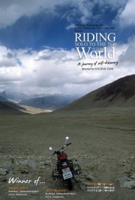 دانلود فیلم Riding Solo to the Top of the World سال 2006 - تکسواری تا بام دنیا