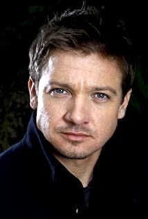 Jeremy Renner