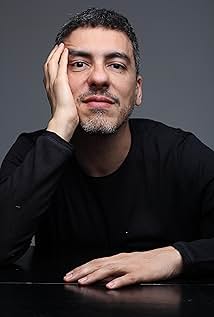 Daniel Rezende