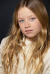 Indiana Elle