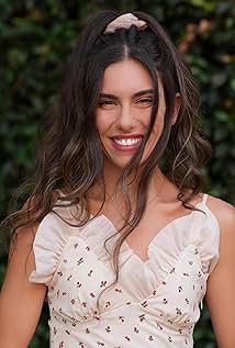 Moira Macedo