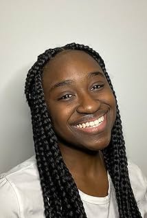 Lyné McKeller