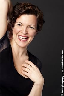 Lucia Frangione