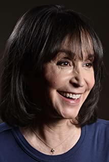 Gina Hecht