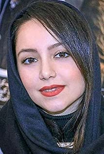 Nazanin Bayati