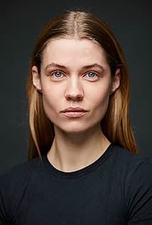 Tessa Hoder