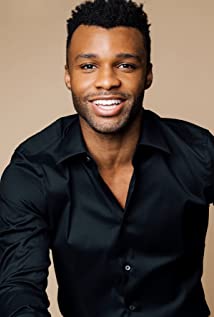 Dyllon Burnside