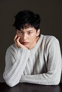Sun-Woo Yoon