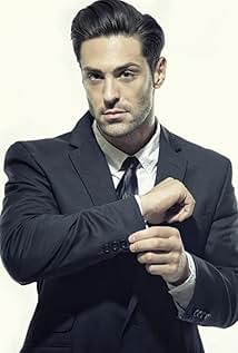 Aaron Noble