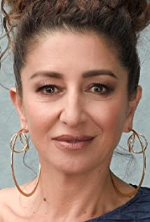 Doris Younane