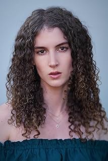 Emilie Lowe